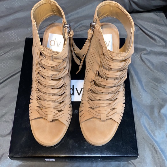 DV By Dolce Vita Women’s Taupe Tan Open Toe Bootie Wedges - Comes with Box - Picture 2 of 12